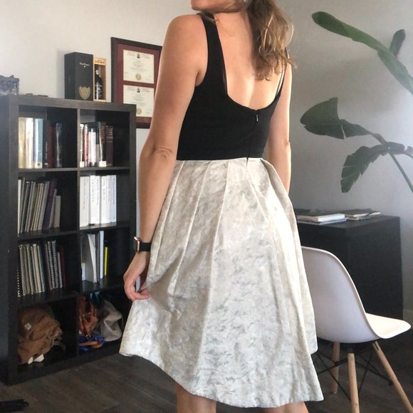 Slate & Willow Black and White Flare dress - Picture 11 of 11